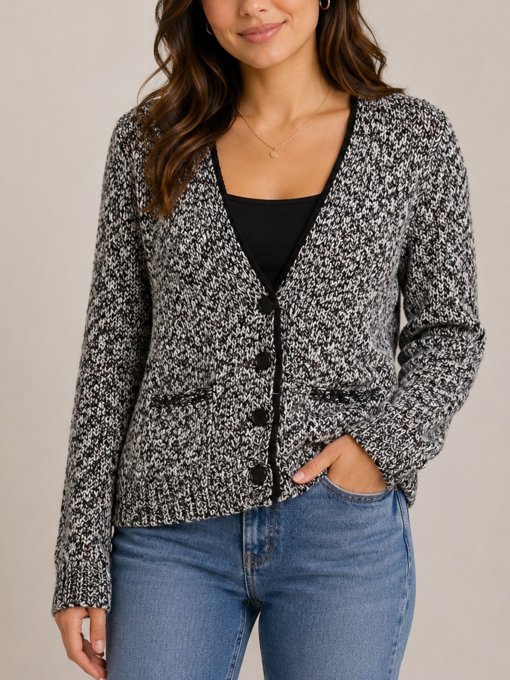 Woodward’s Vintage Black White Wool Blend Knit Cardigan Sweater Size Small